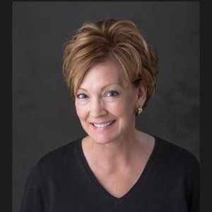 Meet your Posher, Patricia